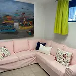 Maisonette By The Sea * Melíssion