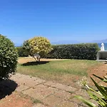 Maisonette By The Sea *