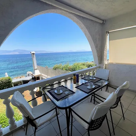 بيت للعطل Maisonette By The Sea Melíssion