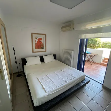 Maisonette By The Sea بيت للعطل