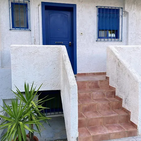 Maisonette By The Sea *