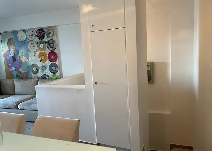 Casa de Férias Maisonette By The Sea