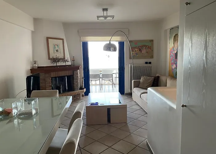 Maisonette By The Sea *