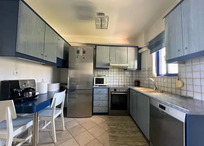 Maisonette By The Sea Melíssion